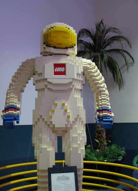 lego%20astronaut.JPG